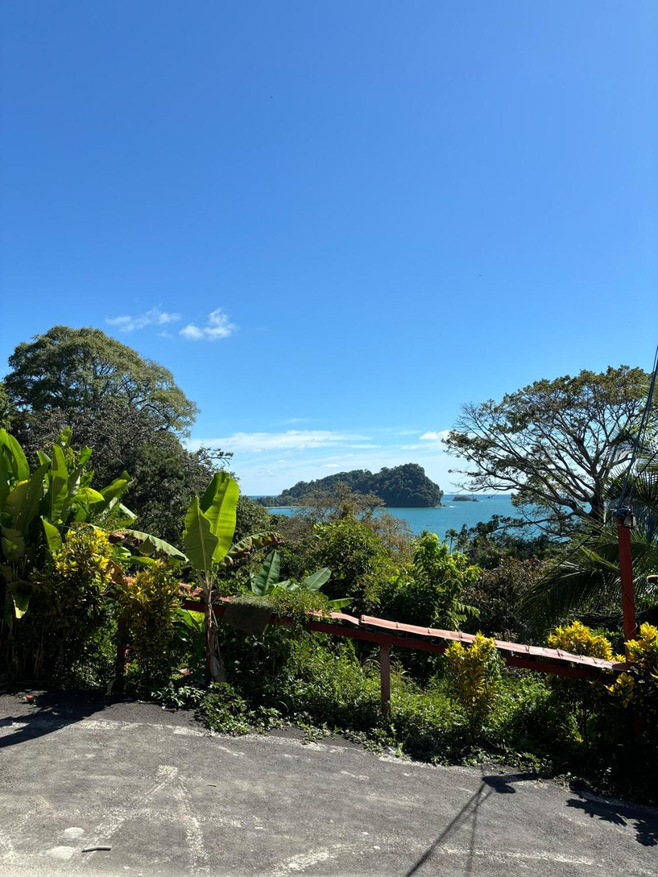 Hotel Coco Beach Manuel Antonio Kültér fotó