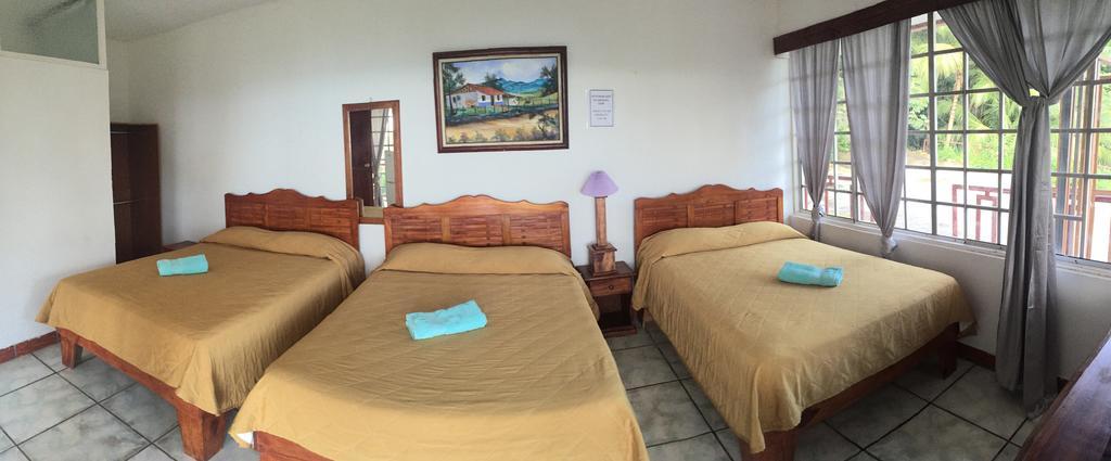 Hotel Coco Beach Manuel Antonio Kültér fotó