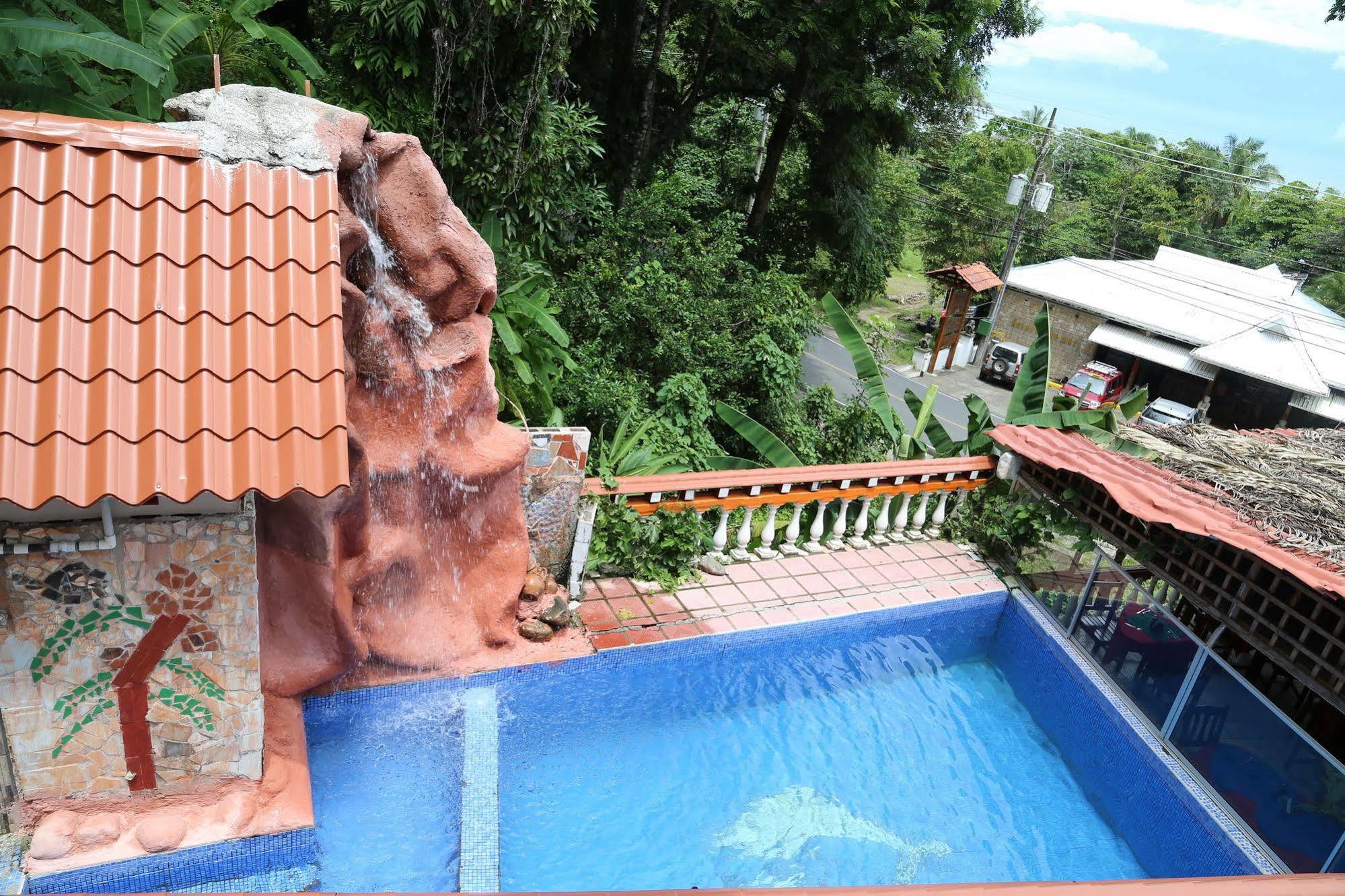 Hotel Coco Beach Manuel Antonio Kültér fotó